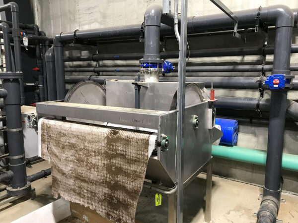 AdeptAg Cloth Filters Machine